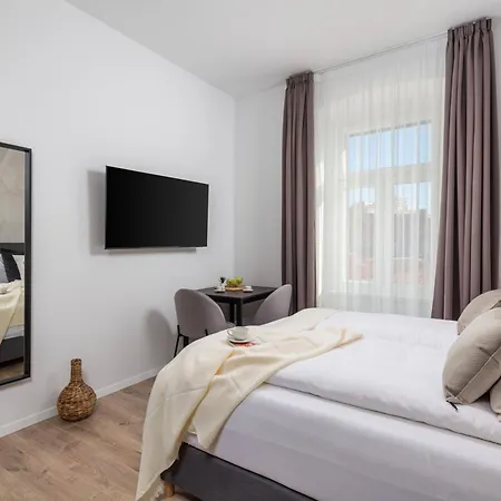 Mini Palais Apartment