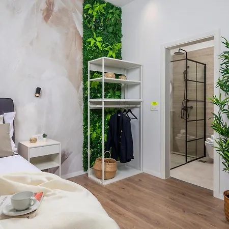 Mini Palais Apartment